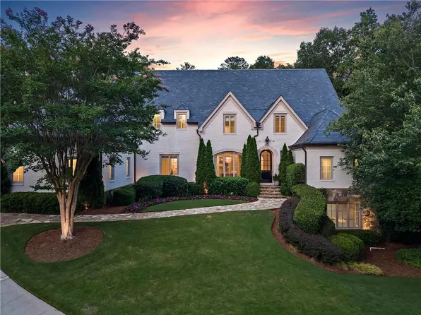 4211 Whitestone Pl, Atlanta, GA 30327