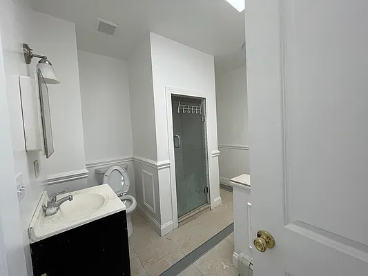 Rented by Budget Real Estate NYC Inc | media 15