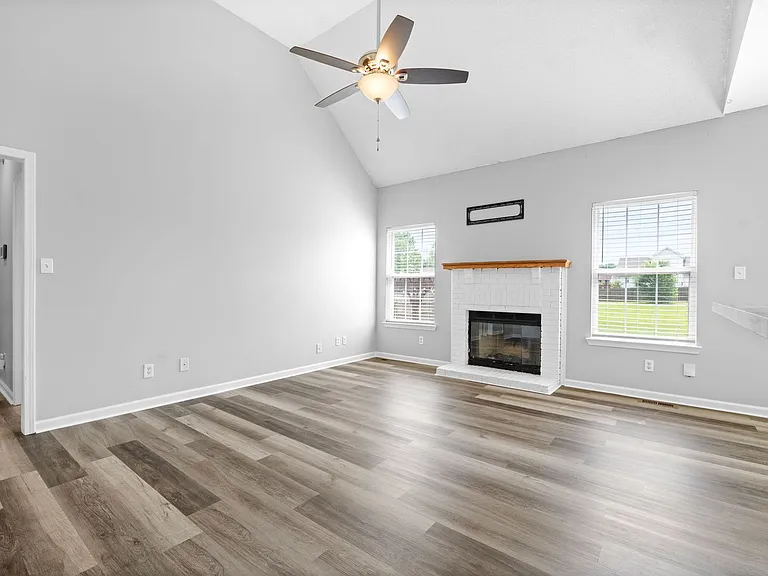 3439 Loon Dr — Photo 7