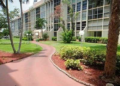 3rd image of 851 Three Islands Blvd APT 411