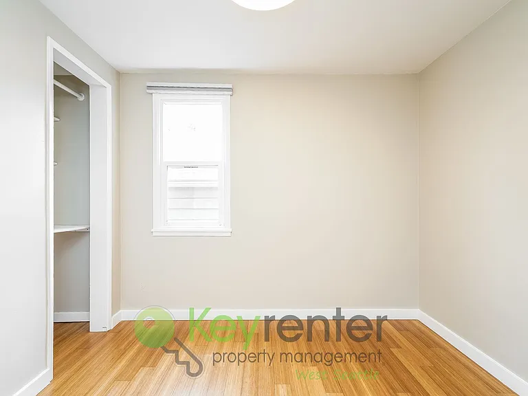 6707 34th Ave SW — Photo 21