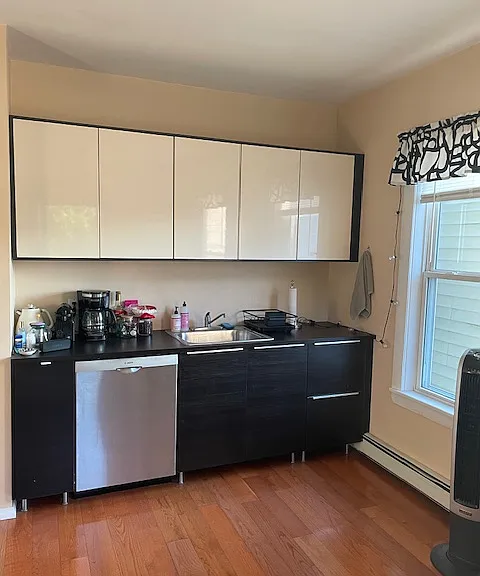 41 Howell St — Photo 3