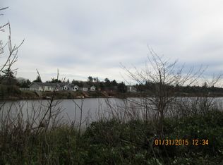 632 Weatherwax Loop NE, Ocean Shores, WA