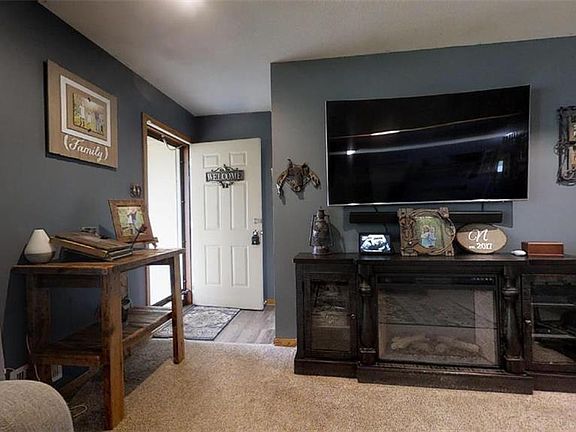 3rd image of 3031 S Kendall Dr
