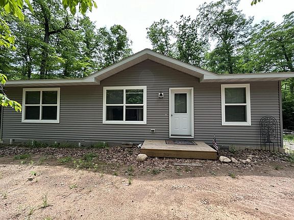 2nd image of 9307 Sylvan Shore DRIVE