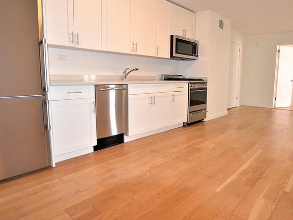 2nd image of 145 4th Ave APT 9B