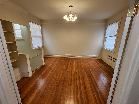 2nd image of 1920 Pine St APT 6