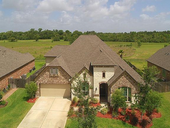 2nd image of 1520 Preserve Ln