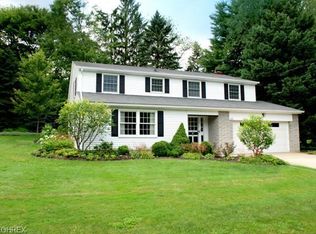 260 Fairway Dr, Akron, OH 44333