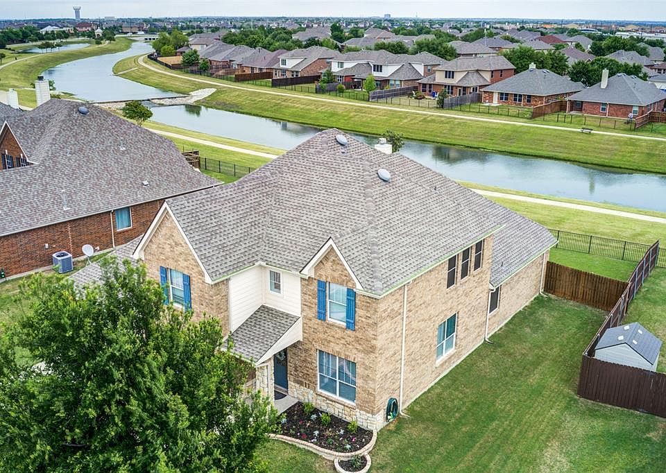 1st image of 2732 Sunbeam Dr