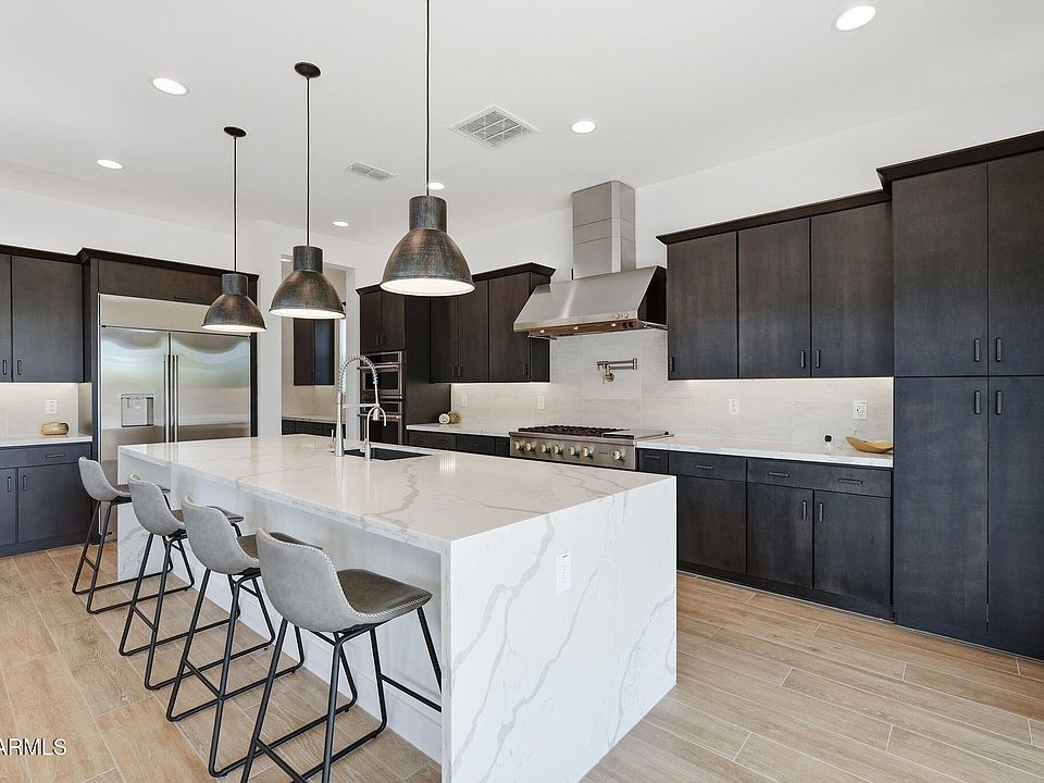 1st image of 1928 E VILLA LINDA Drive
