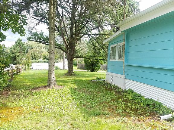 5th image of 1953 Mapleview Dr