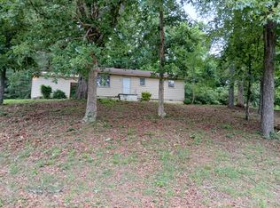 112 Maddux Rd NW, Charleston, TN 37310