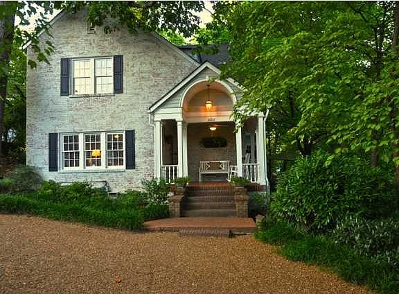2nd image of 1602 Berkley Cir