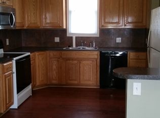 105 N Stark St, Bennington, NE 68007