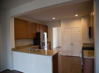267 Oakview Village Dr, Glen Burnie, MD 21061