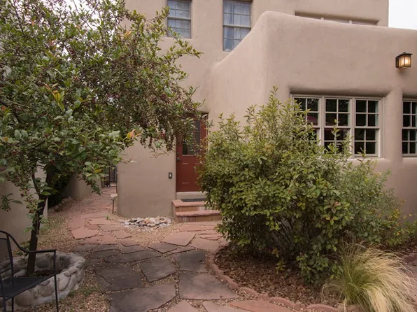 341/343 Bishops Ln, Santa Fe, NM 87506