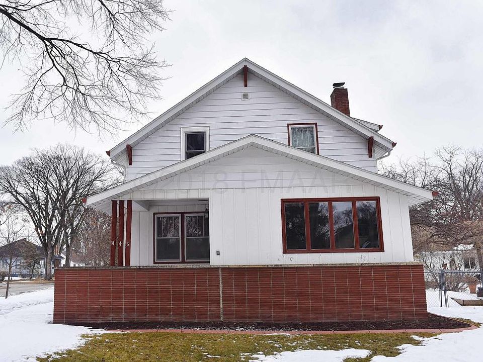 1st image of 1145 3rd St N