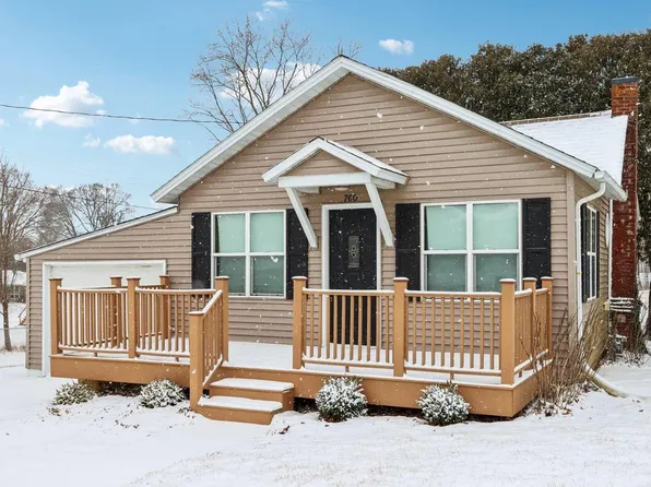 760 North Elm STREET, Platteville, WI 53818