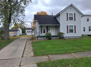 517 W Maple St, Willard, OH 44890