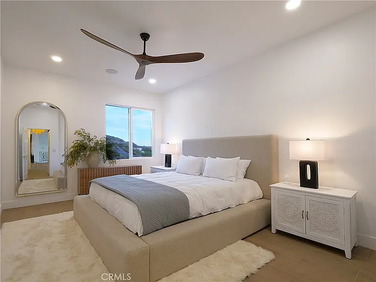 32551 Seacliff Dr — Photo 30