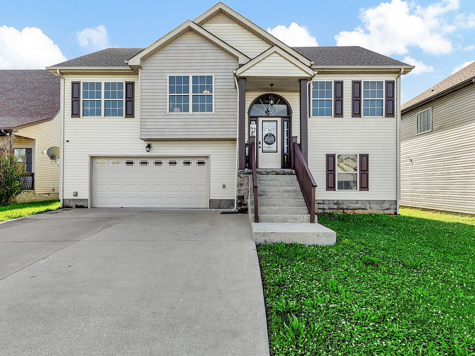 1st image of 3732 Gray Fox Dr
