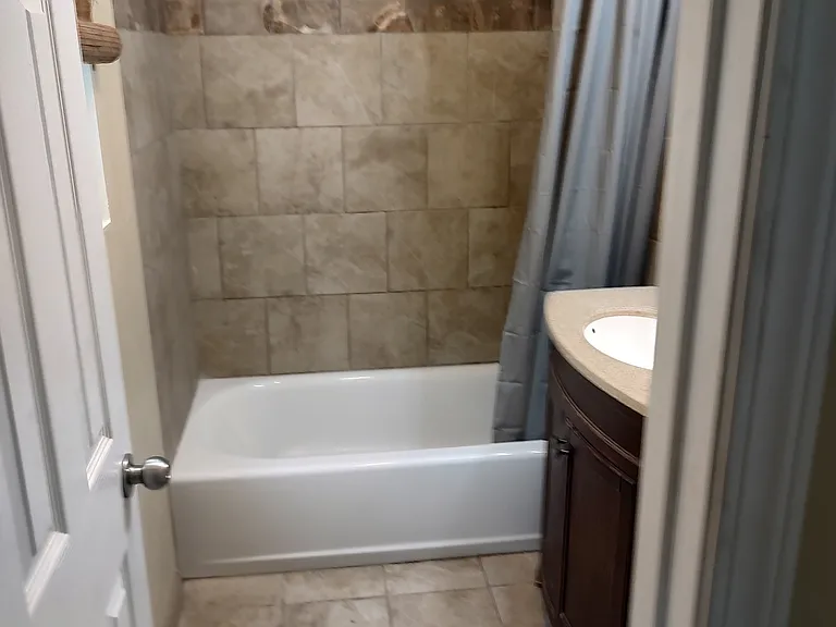 3140 Engel St — Photo 1