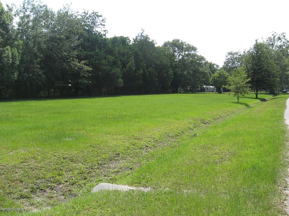 1st image of 400 Cahoon Road