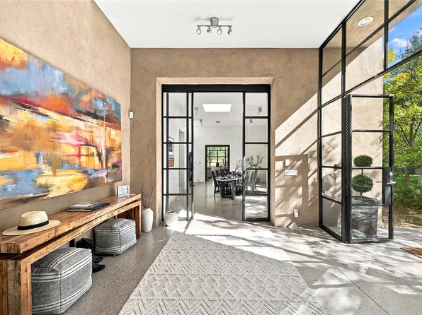 16B Bouquet Ln, Santa Fe, NM 87506