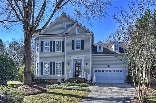 1st image of 814 Celbridge Ct