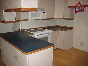 2nd image of 1620 Altura Ave