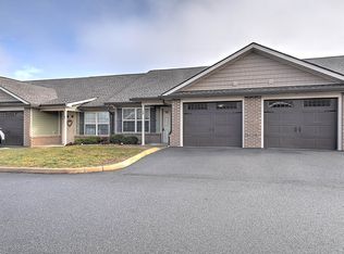 53 Sutter Pl, Johnson City, TN 37615