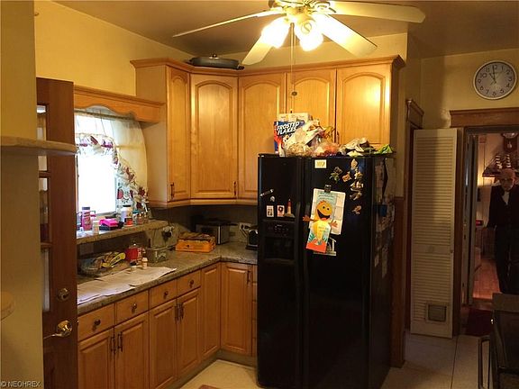 5th image of 3234 W 38th St