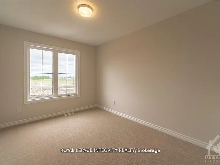 2014 Leinster Cir — Photo 19