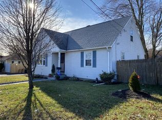 514 Killingly St, Providence, RI 02909