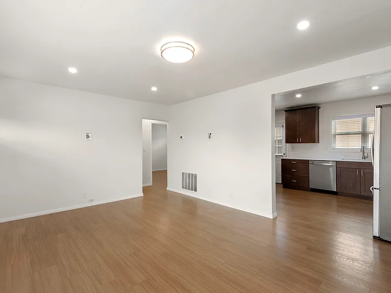 4233 Pepper Dr — Photo 10