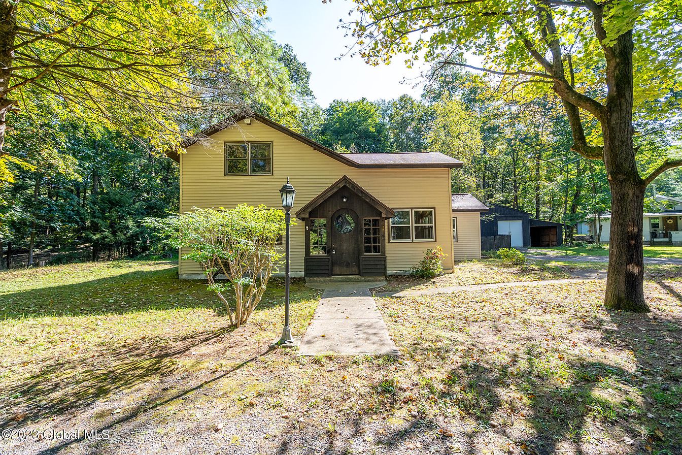 1st image of 130 Eastside Drive