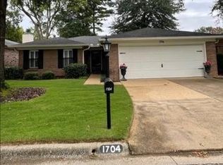 1704 Hollow Ln, Tuscaloosa, AL 35406