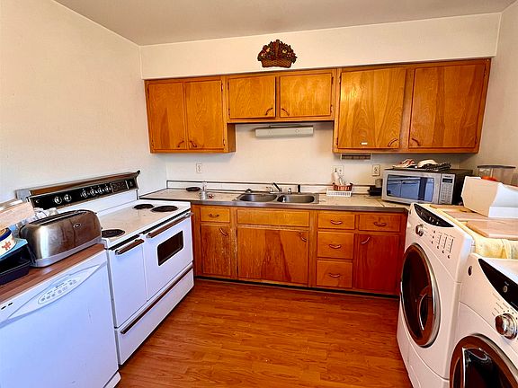 5th image of 16 Mohawk Trl