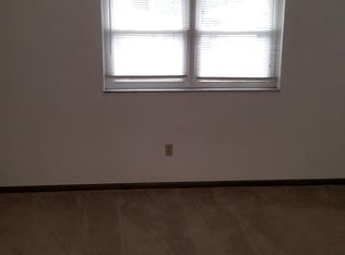 700 Carl Ave APT 305, New Kensington, PA 15068