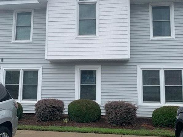 123 W Victoria Ct APT C
