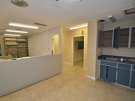 3rd image of 2873 Delaney Ave #1