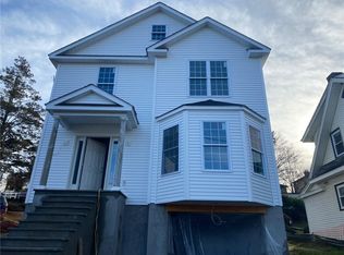 22 S Lawn Ave, Elmsford, NY 10523