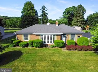 2127 Jefferson Rd, Spring Grove, PA 17362