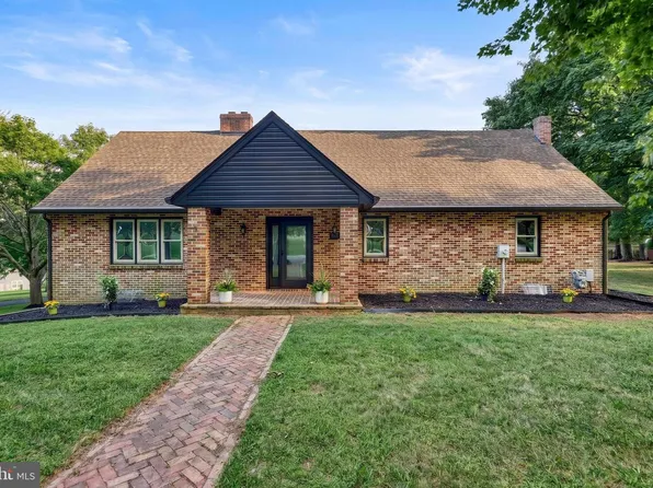 521 Windy Hill Rd, New Freedom, PA 17349