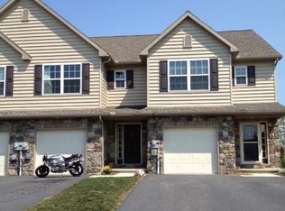 14 Bethlehem Ln, Ephrata, PA 17522