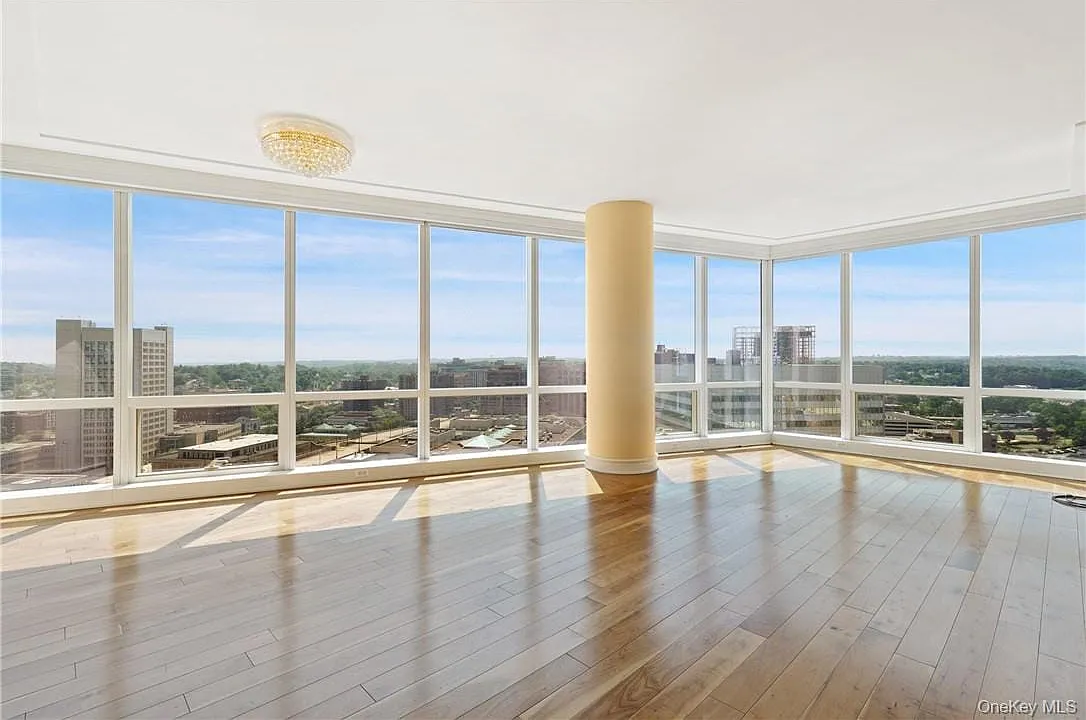 2 bed, 2.5 bath, 1650 sqft, $7,500 — Photo 3