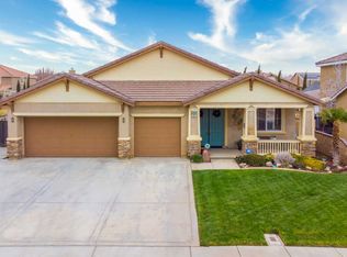 1803 Amargosa Dr, Palmdale, CA 93551