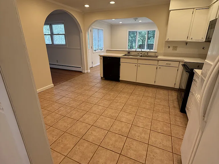 Cheryl Dr — Photo 15
