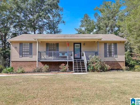 105 Forest Pkwy, Alabaster, AL 35007